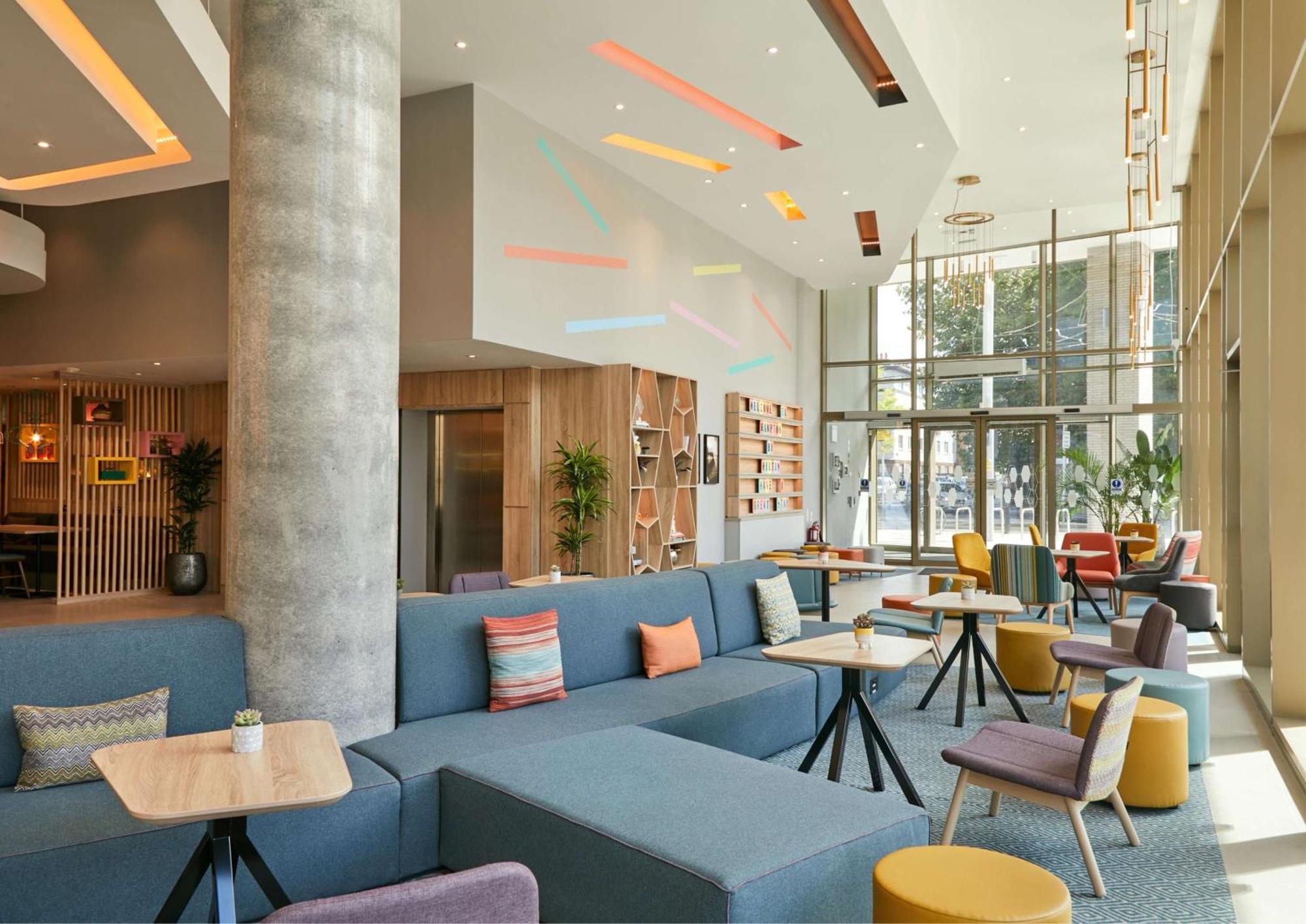 Hampton By Hilton Dublin City Centre Exterior photo